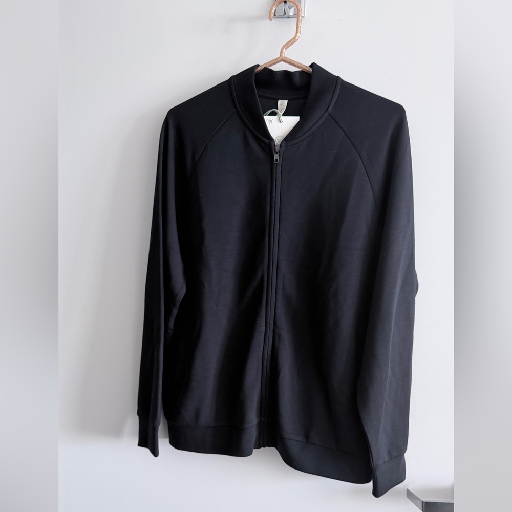 NWT stitch fix we Wander Black Full-Zip women Sweater size M